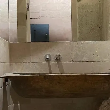 Apartment Cave Luxury Suite